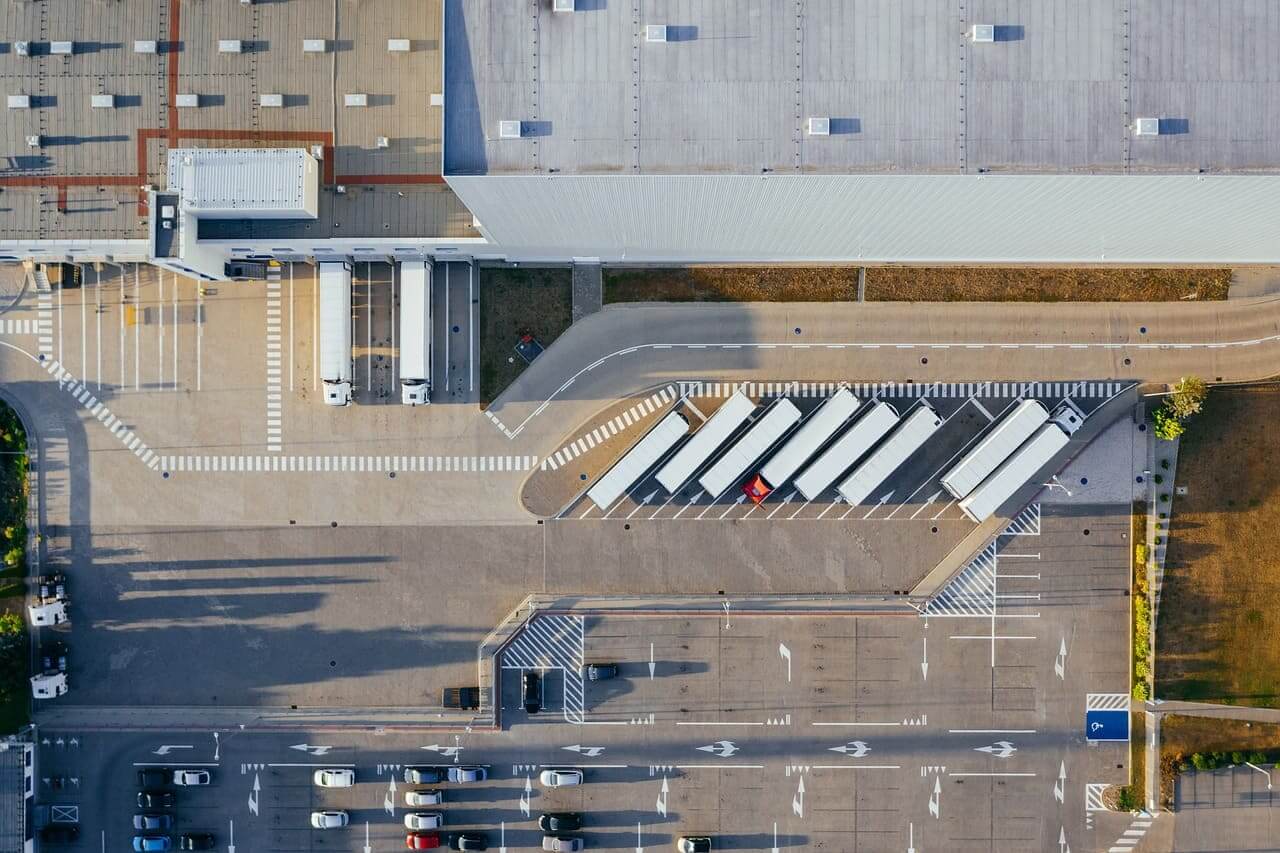 Line-Marking-at-Logistics-Centre